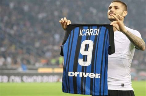 icardi modello rolex|Inter Milan star buys teammates Rolex wristwatches for helping .